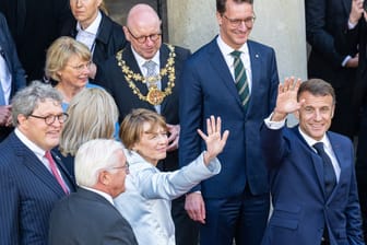 Staatsbesuch von Frankreichs Präsident Macron - Münster