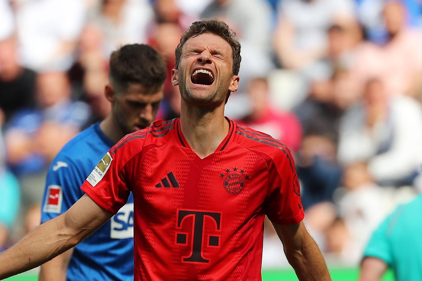 Thomas Müller: Er erlebt mit Bayern ein trauriges Rekordspiel in seinem 473. Bundesliga-einsatz.