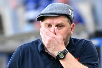 Steffen Baumgart enttäuscht: Der HSV bleibt auch in der kommenden Saison zweitklassig.