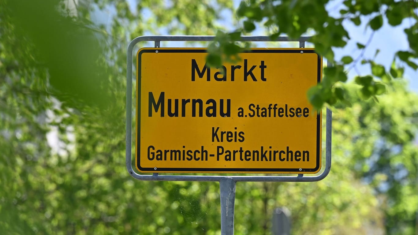 Ortsschild von Murnau