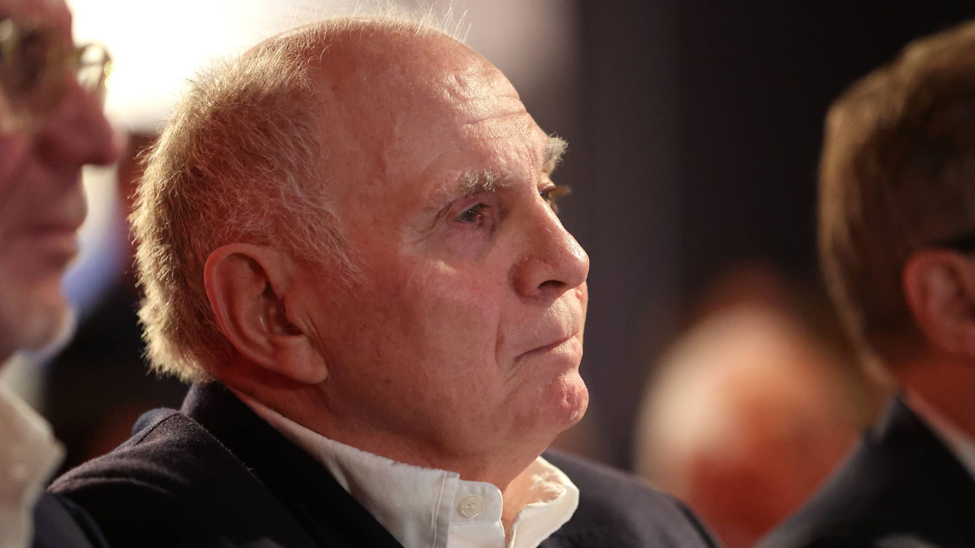 Uli Hoeneß: Er hat sich mit einer gewagten Aussage aus dem Fenster gelehnt.