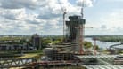 Der Elbtower in der Hafencity: Hamburg will auf der Suche nach einem neuen Investor für die Bauruine mitentscheiden.