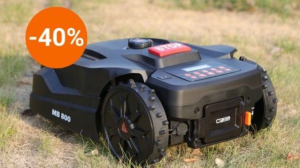 Preistipp: Aldi verkauft einen Mähroboter inklusive Garage für weniger als 370 Euro im Angebot.