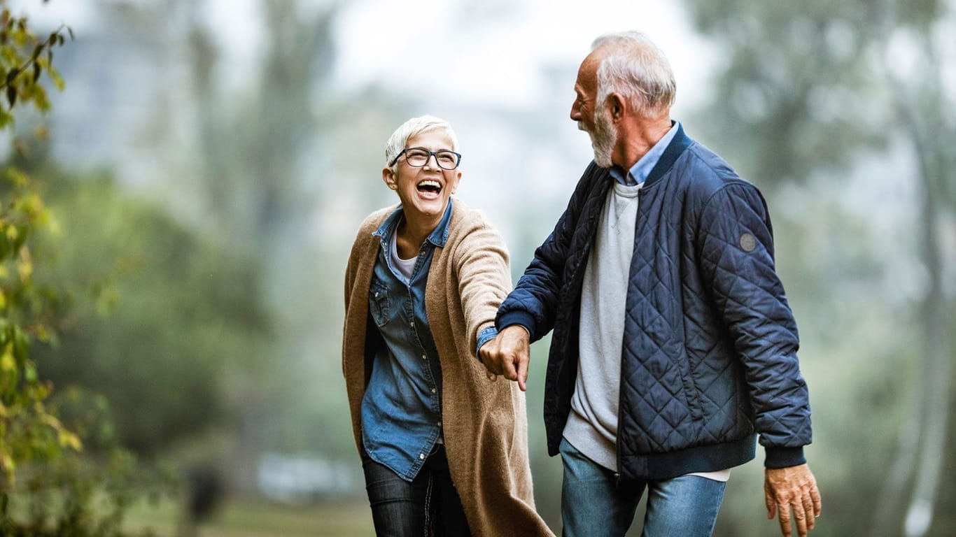 Den wohlverdienten Ruhestand genießen – dafür kann eine ergänzende Altersvorsorge sorgen.