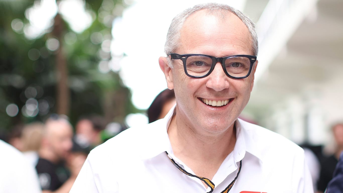 Stefano Domenicali: Der Formel-1-Boss würde eine Rückkehr von reinen Verbrenner-Motoren befürworten.