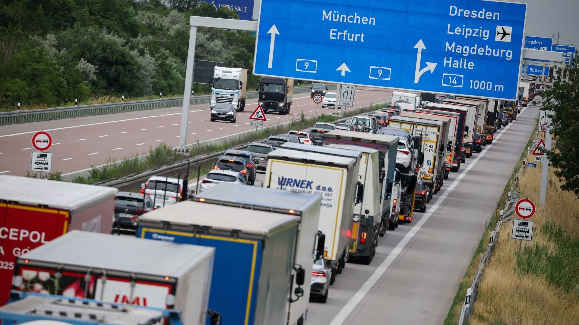 Stau auf der A9 bei Leipzig