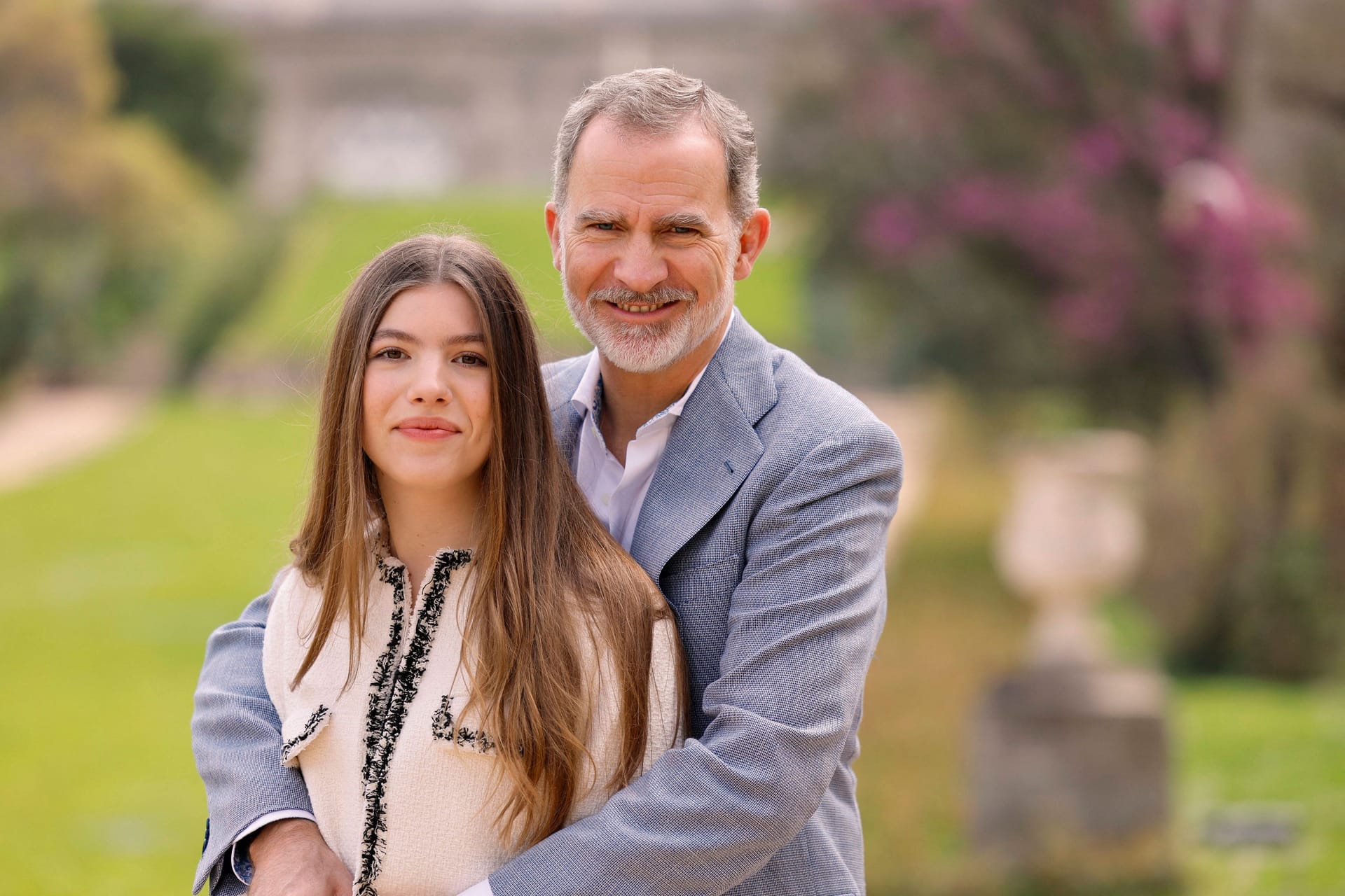 König Felipe VI. mit seiner Tochter Sofía.