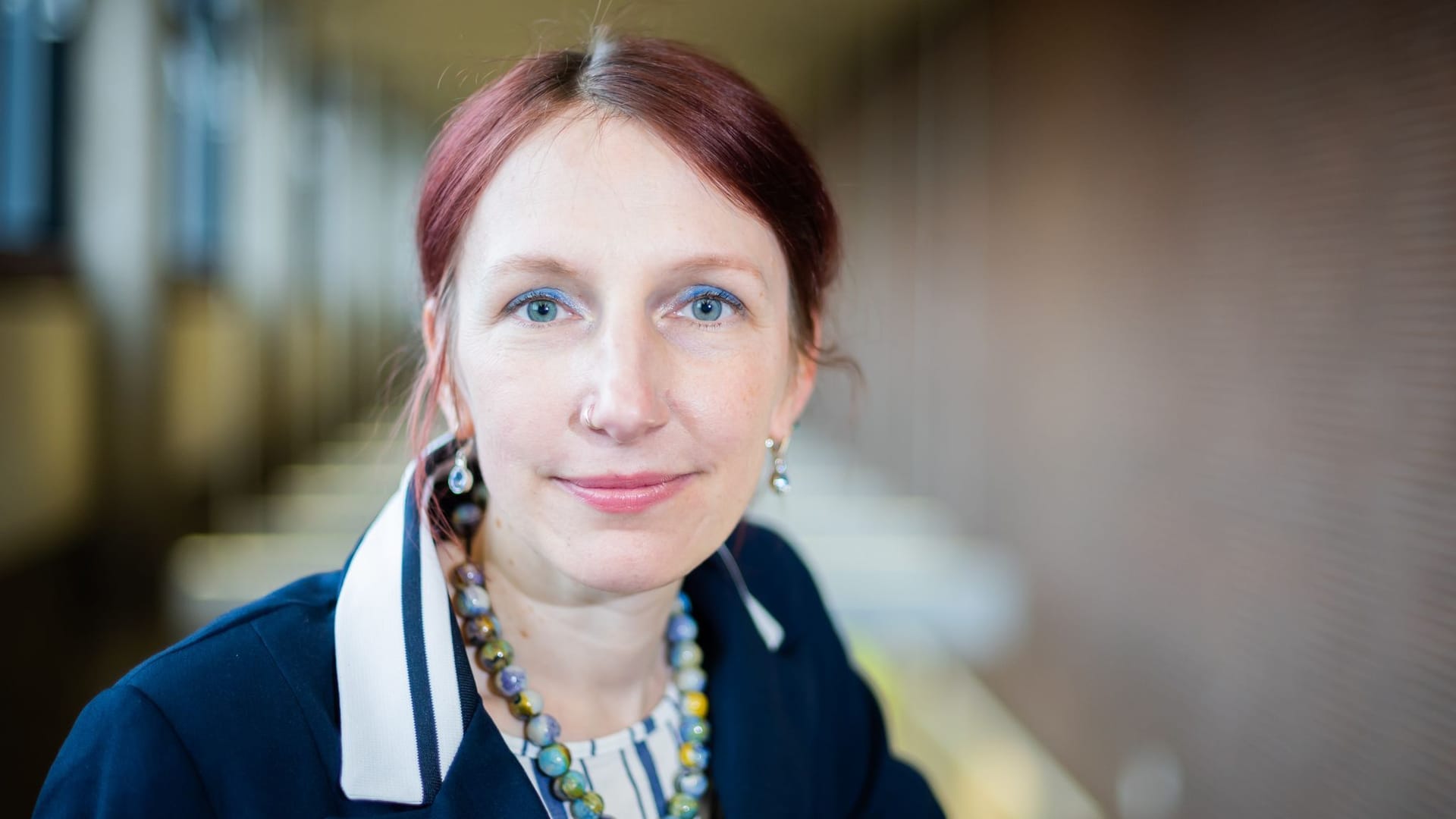 30.03.2022, Berlin: Geraldine Rauch, Präsidentin der TU-Berlin, steht bei einem Fototermin mit der Deutschen Presse-Agentur im Hauptgebäude der Technischen Universität Berlin.