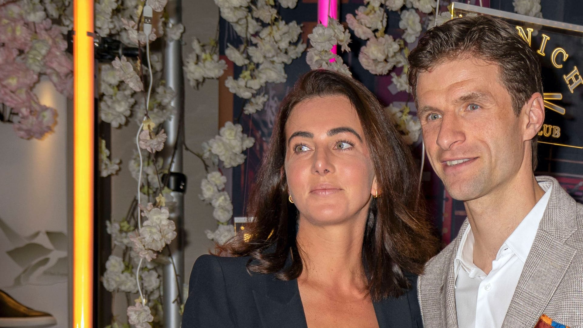 Lisa und Thomas Müller: Die beiden sind seit über 15 Jahren verheiratet.