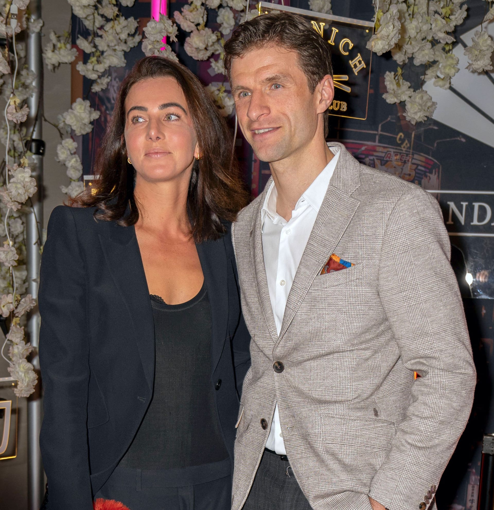 Lisa und Thomas Müller: Die beiden sind seit über 15 Jahren verheiratet.