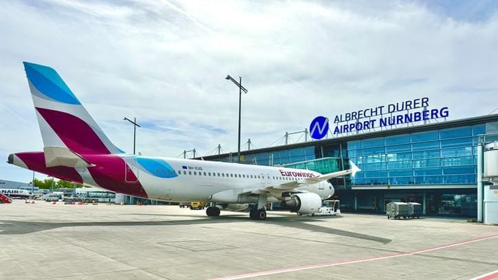 Eine Eurowings Maschine am Airport Nürnberg: Die Airline wird in Franken ab sofort noch öfter als bisher zu Gast sein.