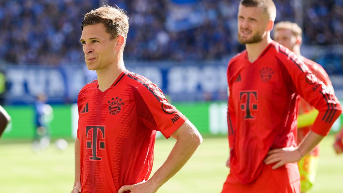 Joshua Kimmich und Eric Dier (v.r.): Auch die beiden Bayern-Profis waren nach dem enttäuschenden Saisonabschluss frustriert.
