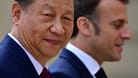 Chinas Staatschef Xi Jinping (l.) macht klar, wo seine Prioritäten in Europa liegen.