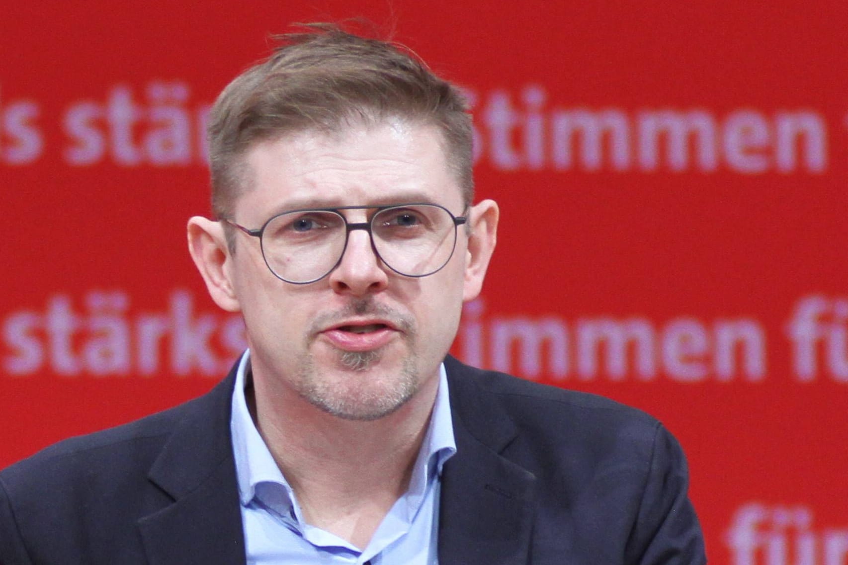 SPD-Europapolitiker Matthias Ecke (Archivbild): Der 41-Jährige ist im Wahlkampf in Dresden schwer verletzt worden.