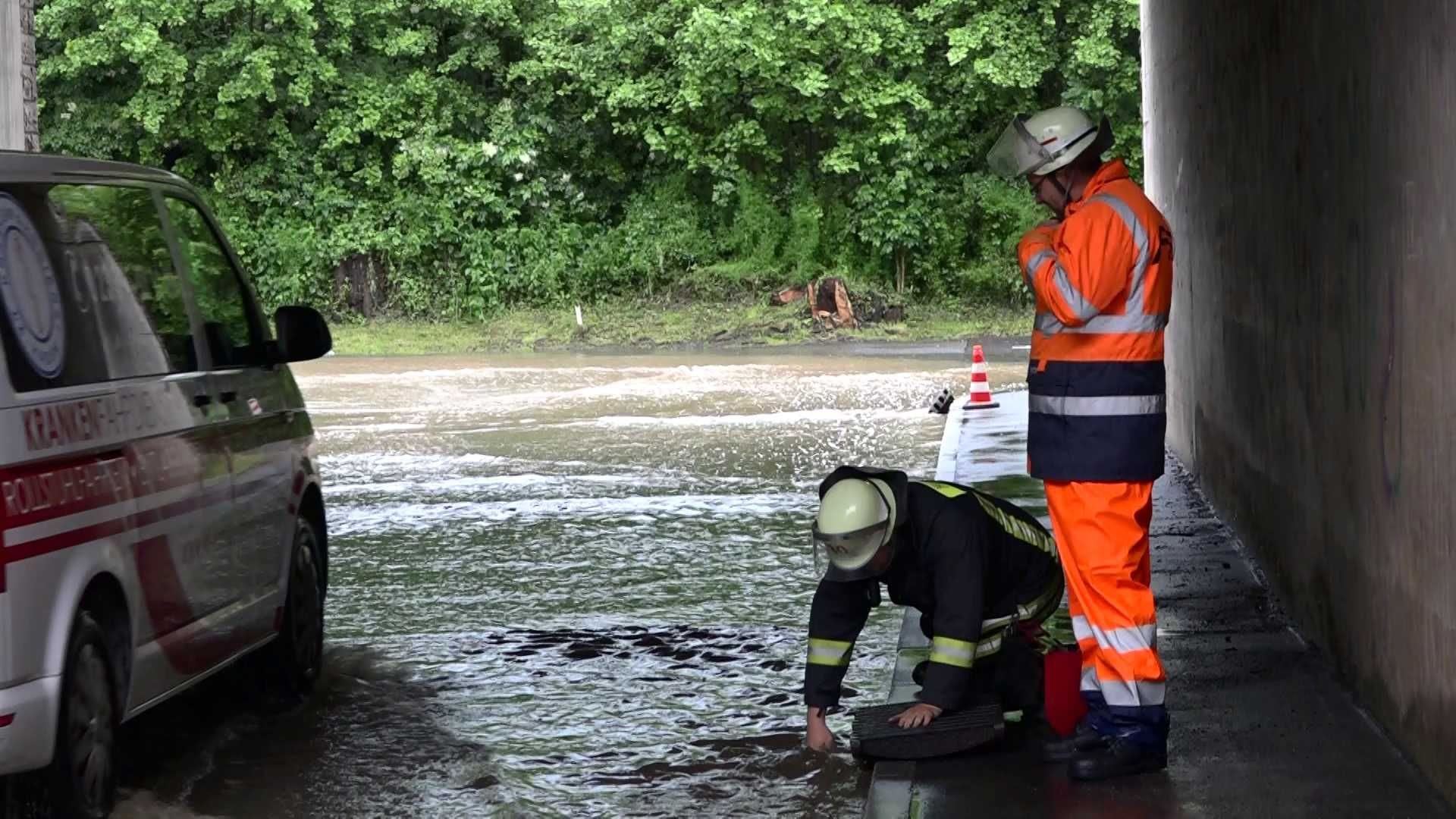 Wassermassen in Hagen: Hier hat es am Freitagabend ein heftiges Unwetter gegeben.