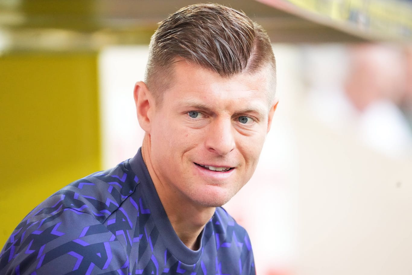 Toni Kroos: Der DFB-Star meldet sich in den sozialen Medien immer wieder mal humorvoll zu Wort.