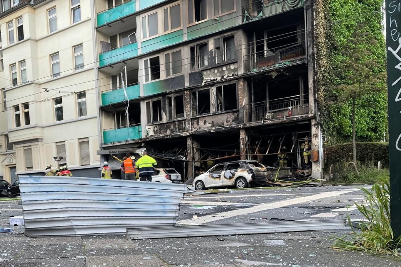 Das in Brand geratene Haus in Düsseldorf.
