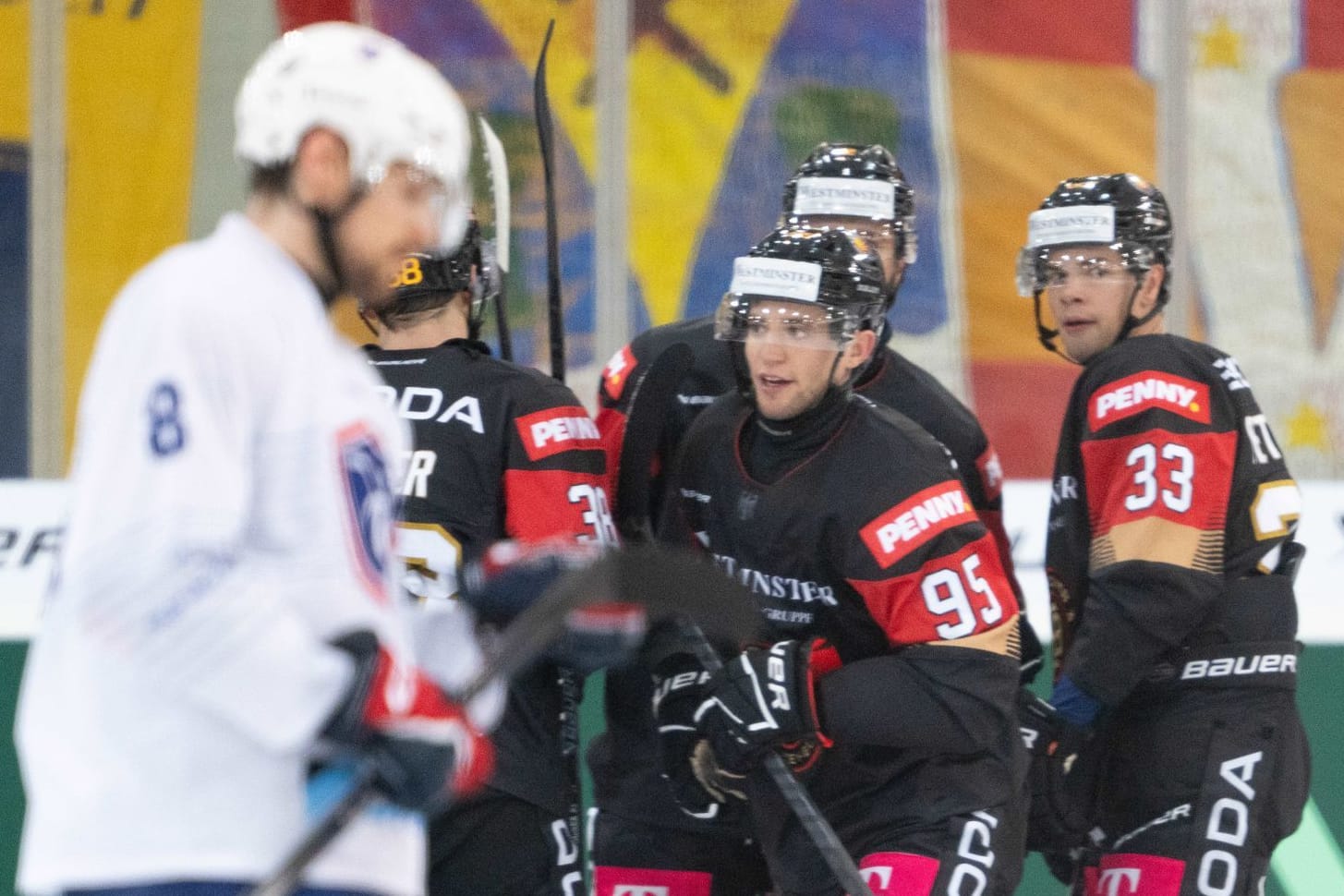 Deutschland: Vier Tage vor WM-Beginn überzeugen die Berliner Meister in der deutschen Mannschaft.