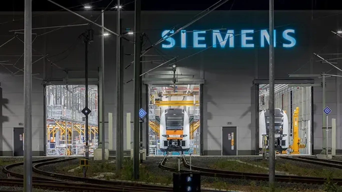 Siemens in Dortmund: Bisher wartet das Unternehmen in Eving vor allem RRX-Regionalzüge.