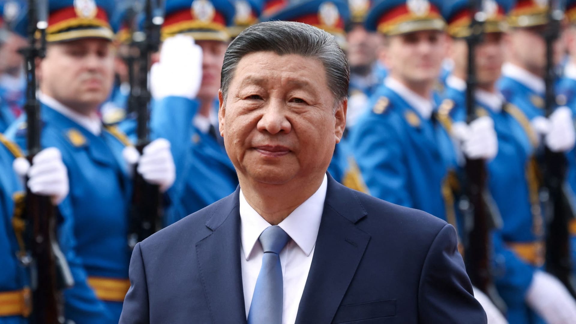 Belgrad: Der chinesische Präsident Xi Jinping besucht Serbien.