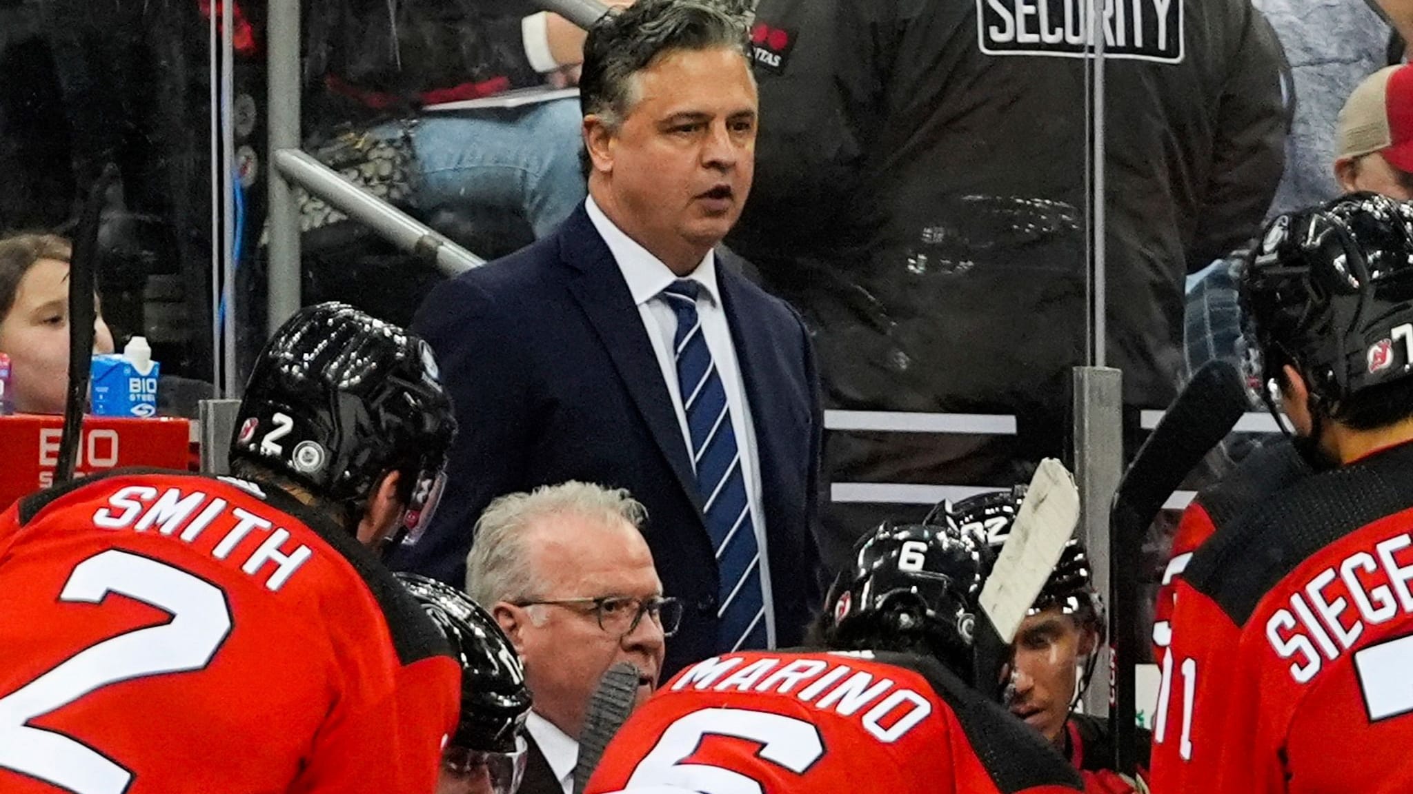 Stützles NHL-Team verpflichtet neuen Trainer