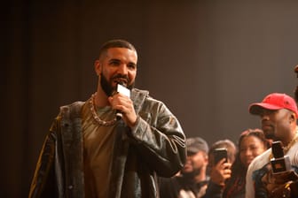 Auch Drake zieht in seinen Songs über seinen Kontrahenten her.