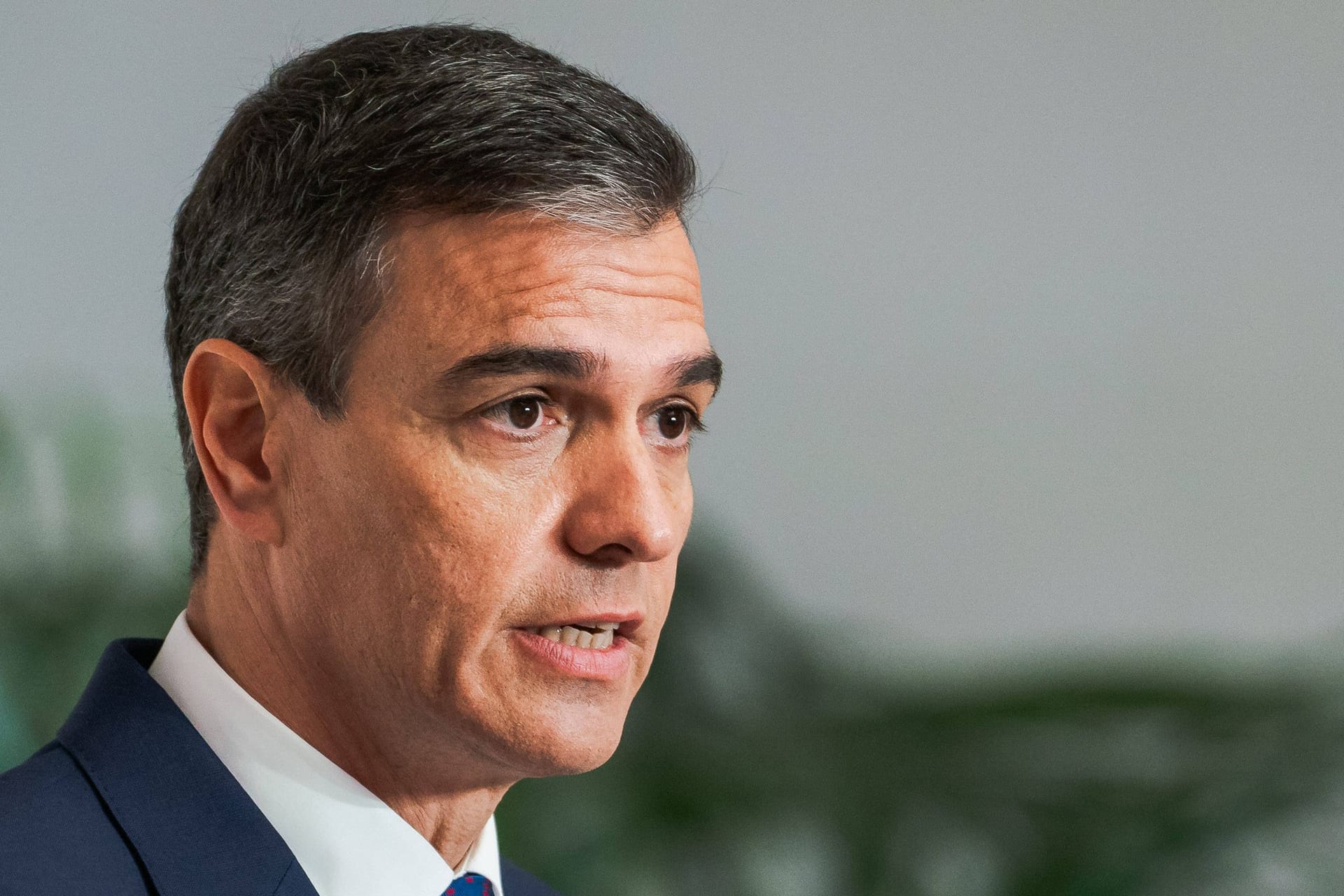 Pedro Sánchez: Er hatte vor der Kabinettssitzung die Anerkennung als "unverzichtbare Voraussetzung" für Frieden zwischen Israelis und Palästinensern bezeichnet.
