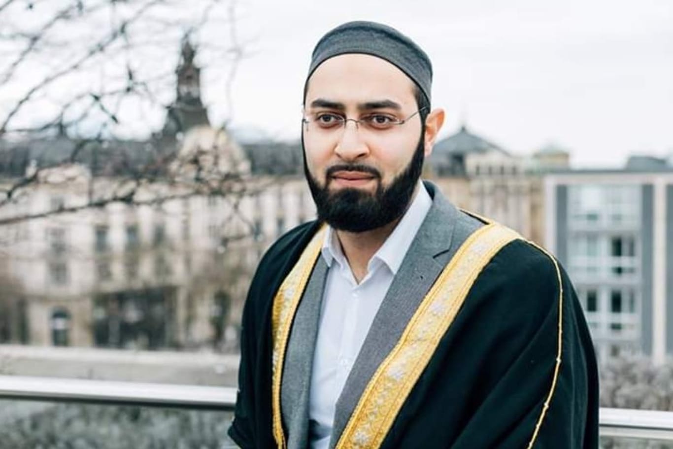 Imam Ahmad Popal: Der 34-Jährige ist in München geboren und aufgewachsen.