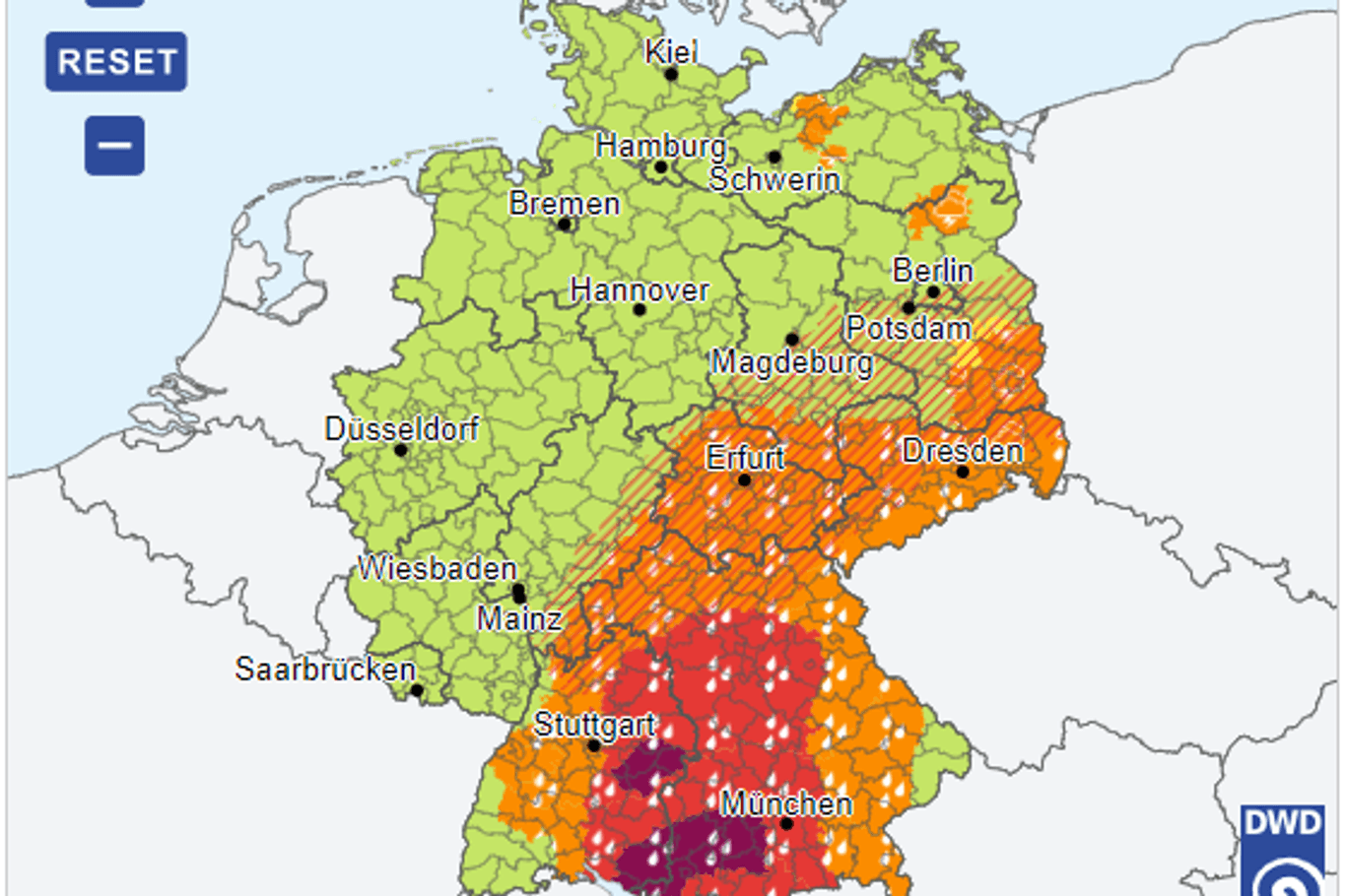 Die aktuelle Wetterkarte des Deutschen Wetterdienstes von 20.45 Uhr