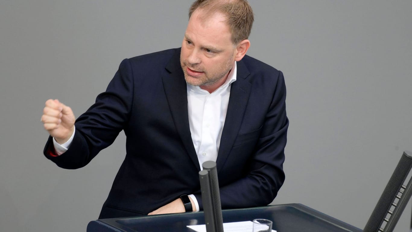 Christoph Meyer (FDP): Er begrüßt die Haushaltseinigung in der Form.