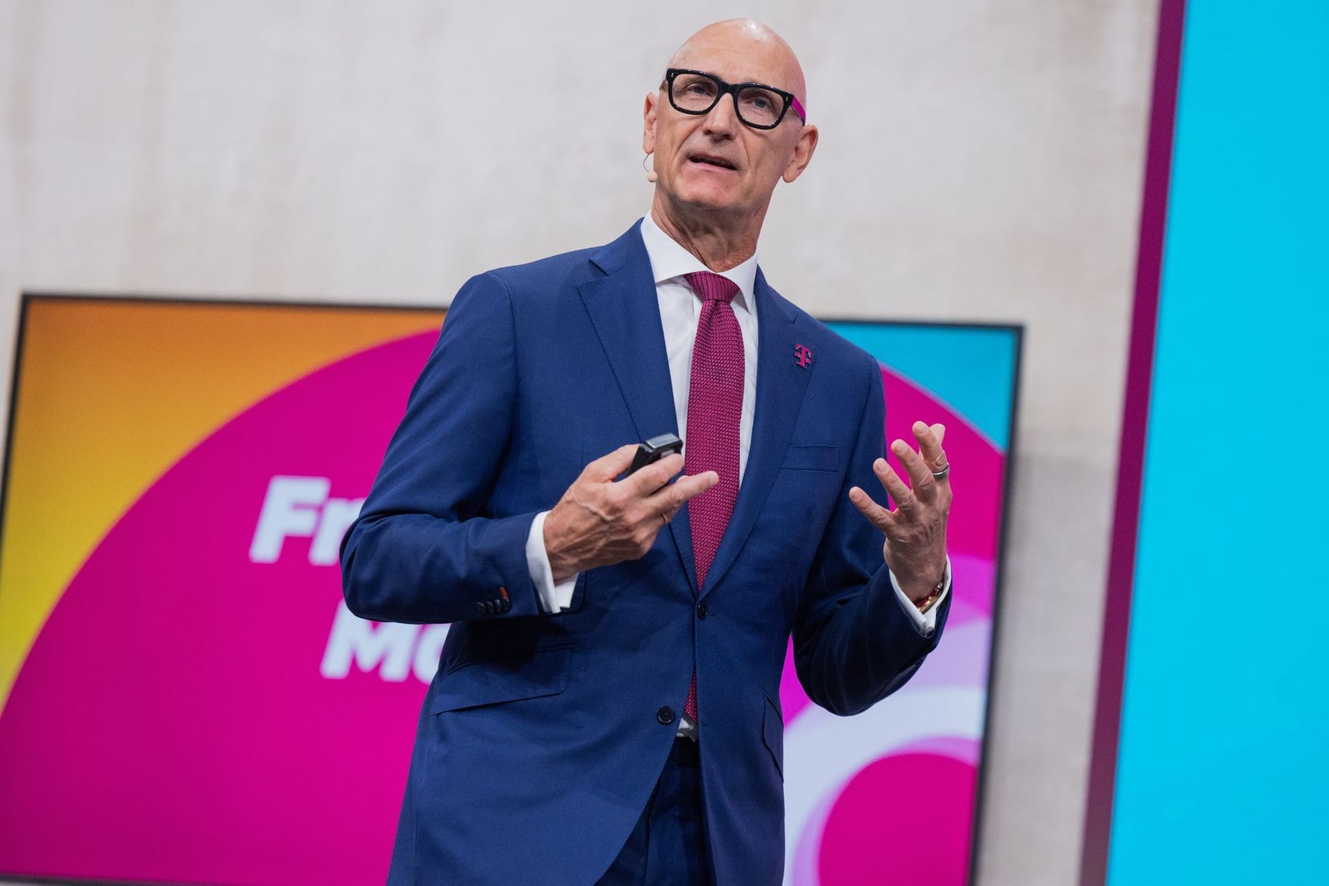 Eine flächendeckende Handyversorgung? Telekom-Chef ist skeptisch