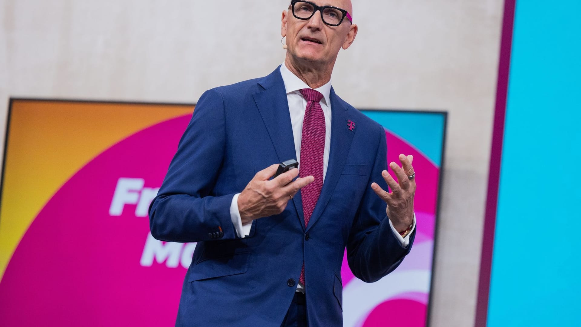 Eine flächendeckende Handyversorgung? Telekom-Chef ist skeptisch