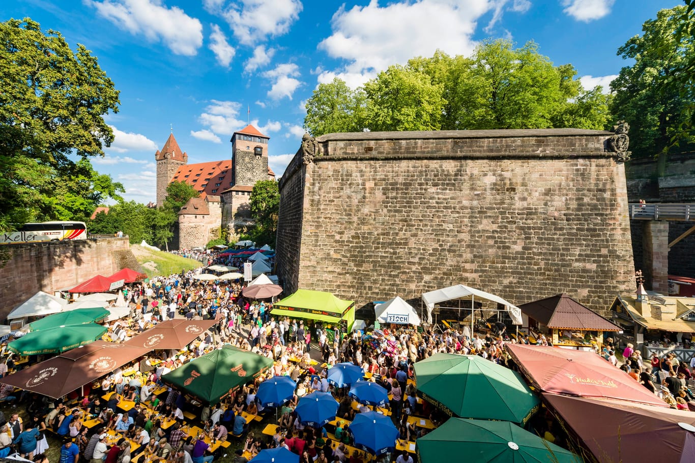 Das Bierfest im Burggraben feiert 2024 sein 25-jähriges Jubiläum – dafür wird extra ein eigenes Bier gebraut (Archivbild).