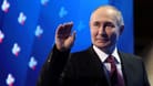 Wladimir Putin: Russlands Präsident bricht Verträge, warnt Historiker Jan C. Behrends.
