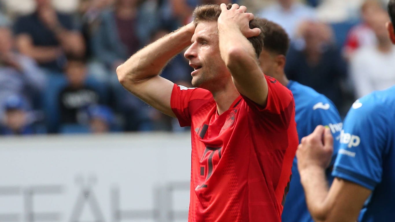 Schon im Spiel ratlos: Bayern-Star Thomas Müller in der Partie in Sinsheim.