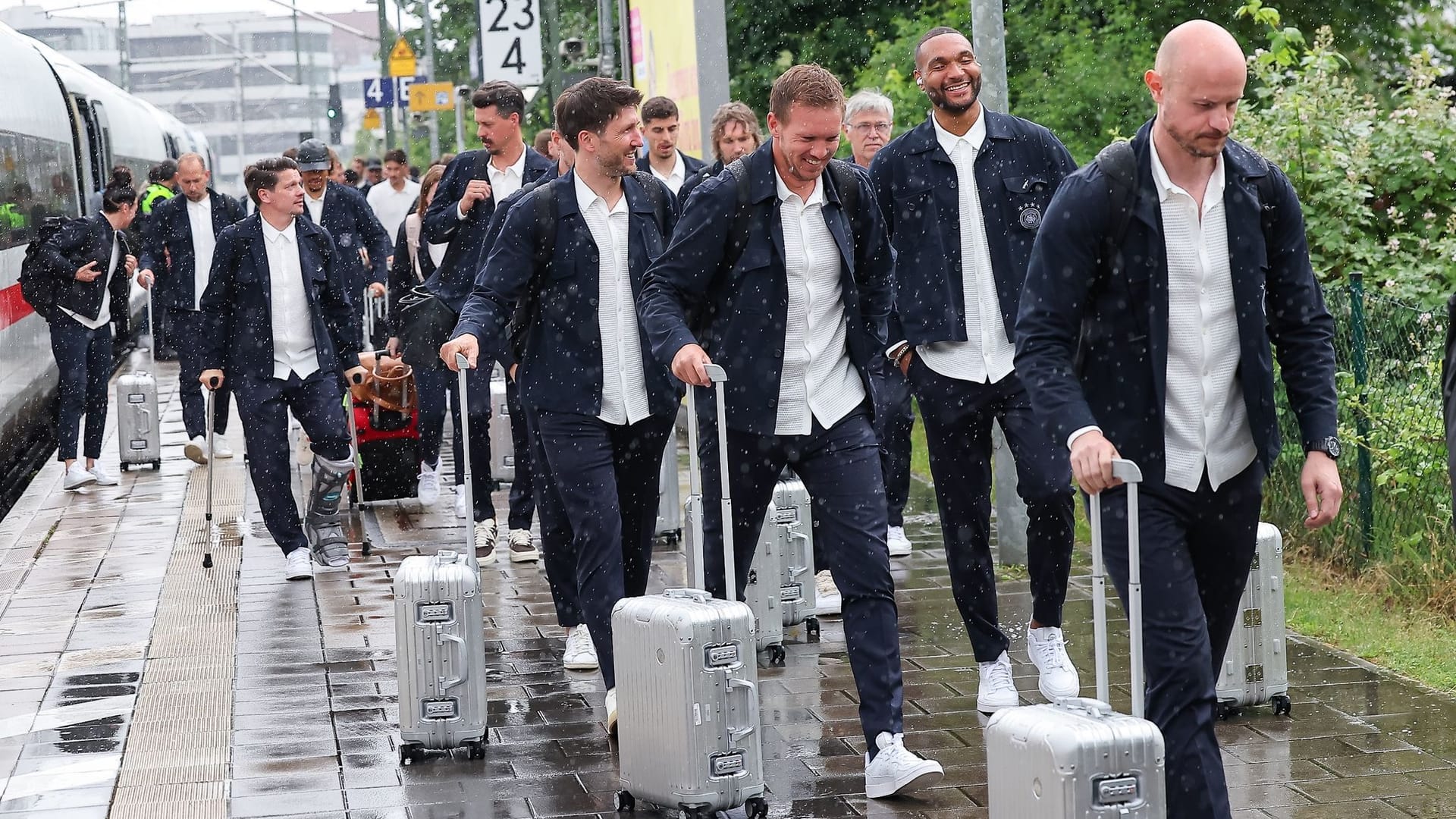 DFB-Auswahl in Herzogenaurach DFB-Auswahl in Herzogenaurach