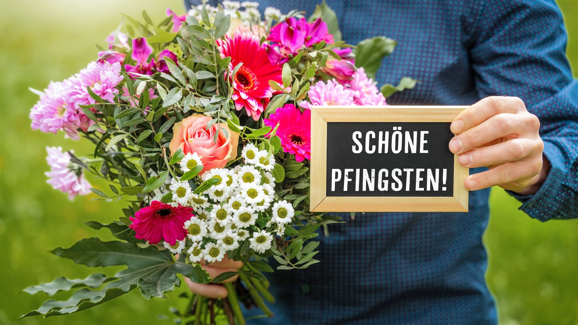 Am 19. und 20. Mai 2024 ist Pfingsten. Wir zeigen, wie Sie liebe Grüße per WhatsApp verschicken.