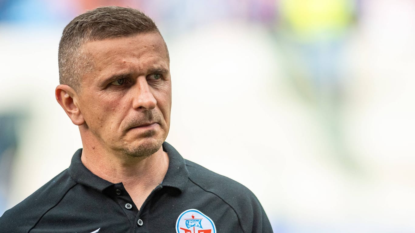 Mersad Selimbegovic: Rostock hat sich vom Trainer getrennt.
