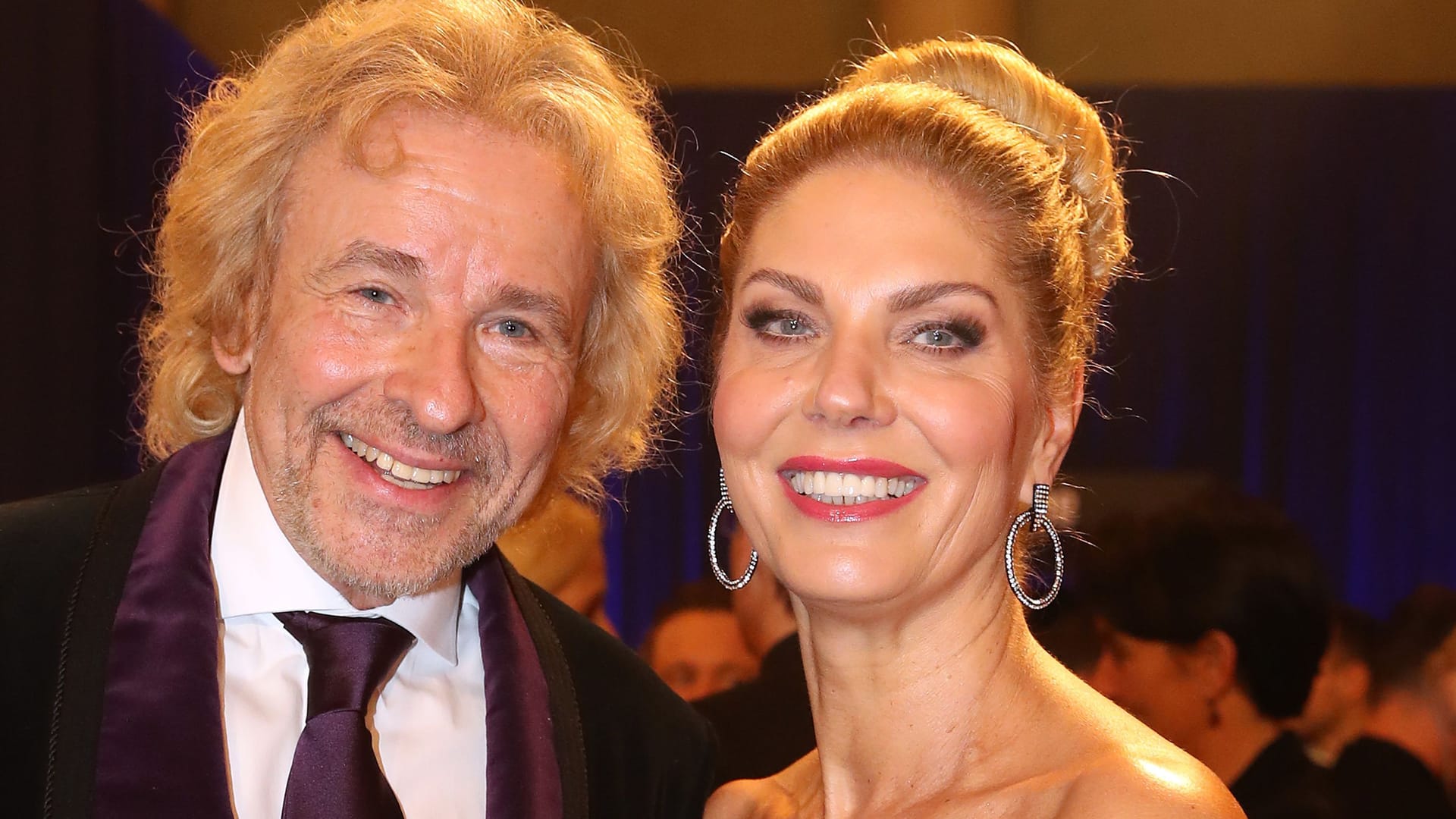 Thomas Gottschalk mit seiner Verlobten Karina Mroß.