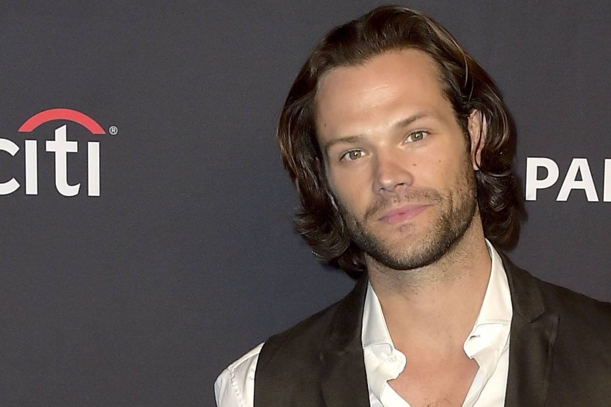 Jared Padalecki: Seit 2021 stand der Schauspieler für "Walker" vor der Kamera.