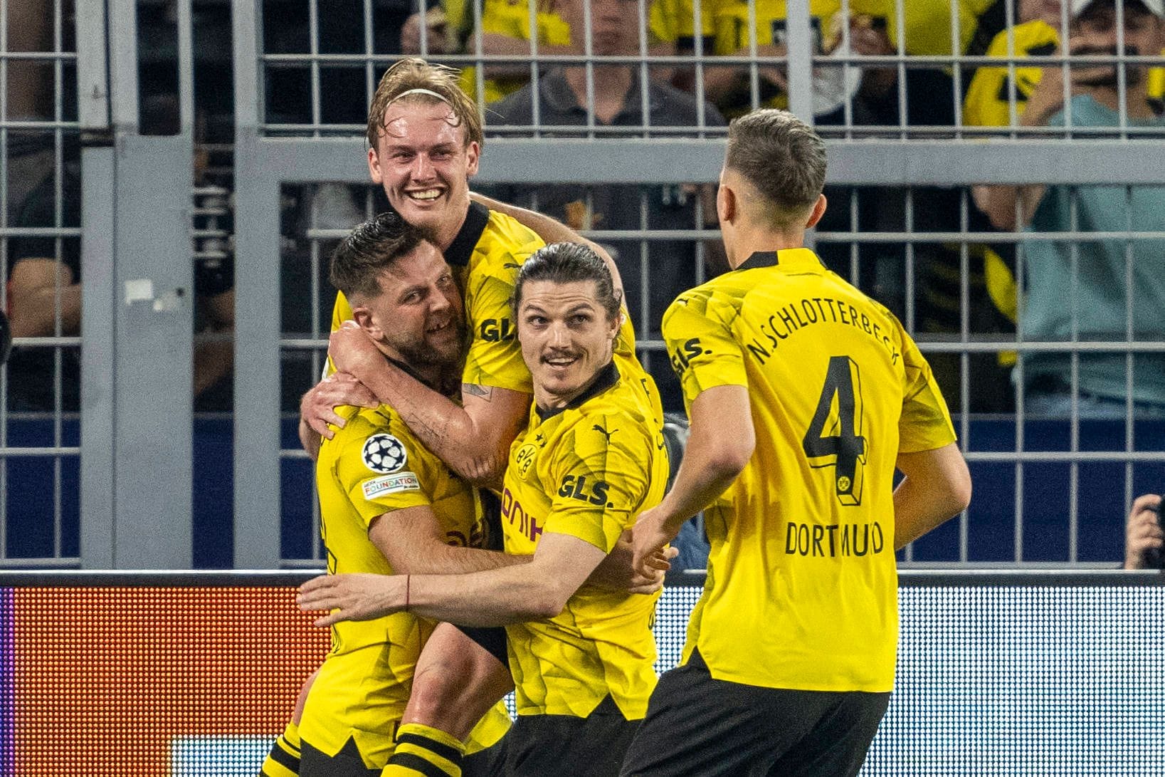 Borussia Dortmund hat das Hinspiel im Halbfinale der Champions League gegen PSG mit 1:0 dank einer überzeugenden Darbietung für sich entschieden. Sowohl defensiv als auch offensiv wusste der BVB zu überzeugen. Die Einzelkritik.