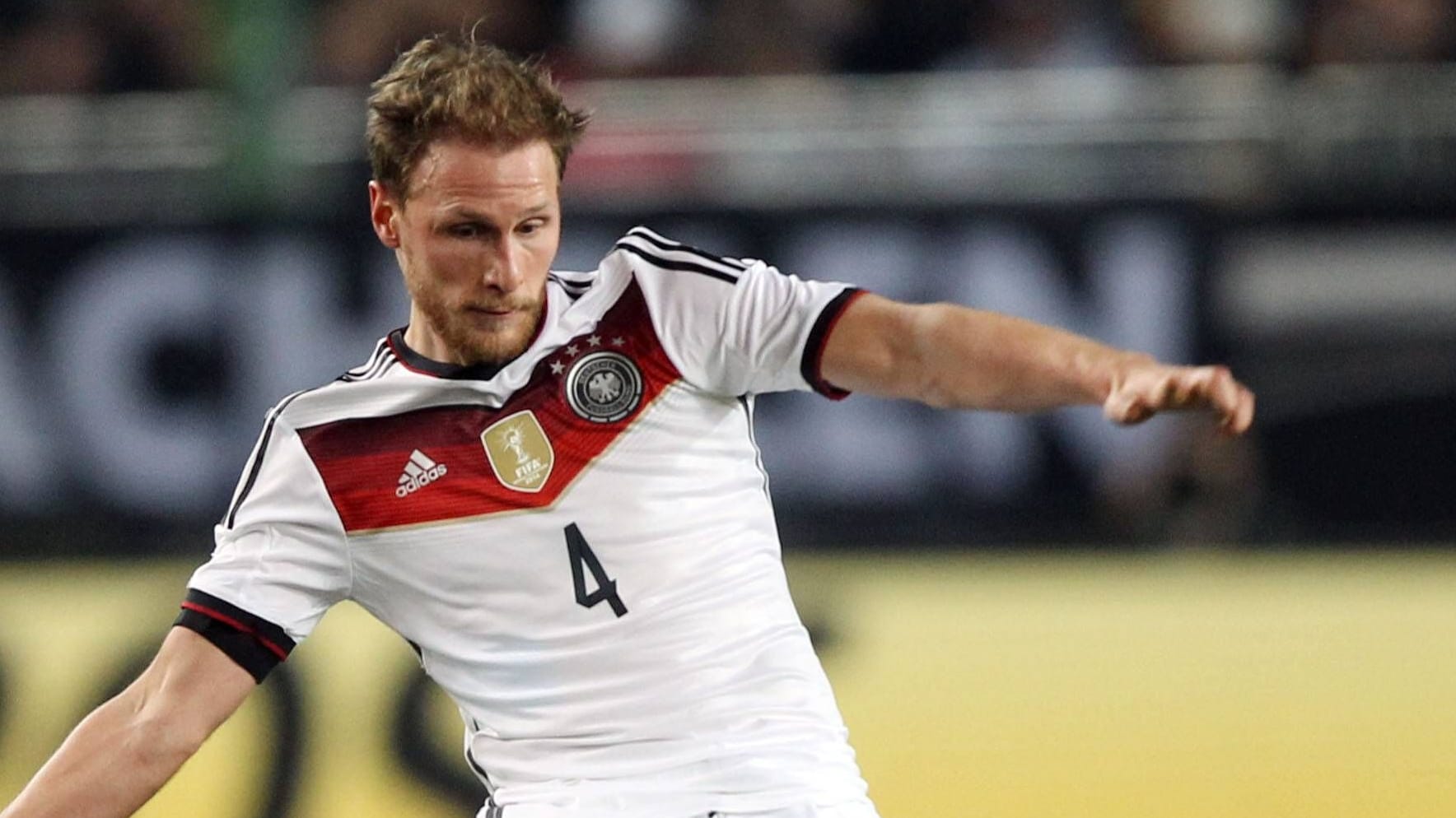 Benedikt Höwedes im Jahr 2014 als Nationalspieler: Ihn beschäftigt der Unfall noch heute.