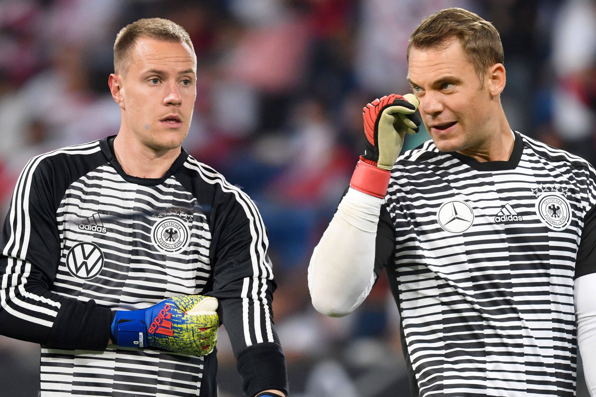 Die DFB-Torhüter Marc-André ter Stegen und Manuel Neuer (r.): Bei der Heim-EM ist Neuer die Nummer eins.