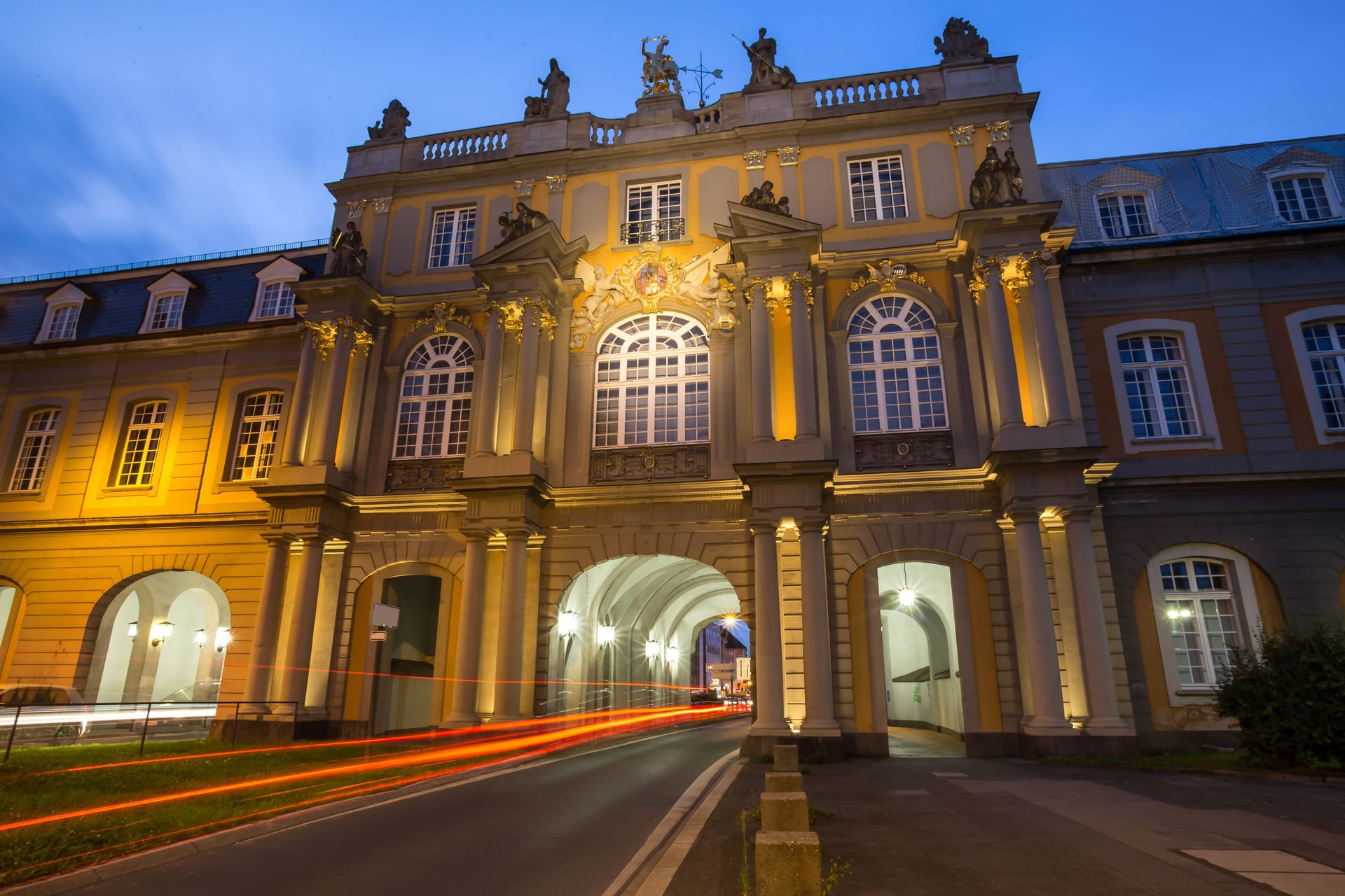 Bild der Universität Bonn (Archivbild): Unter den Burschenschaften gibt es auch bei Rechtsextremen beliebte wir die Alte Breslauer Buschenschaft der Raczeks.