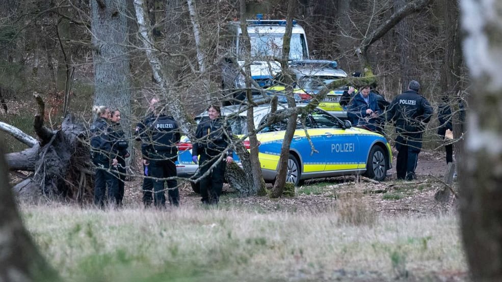 Spurensicherung im Wald