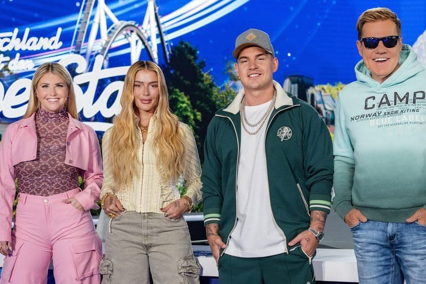 Beatrice Egli, Loredana, Pietro Lombardi und Dieter Bohlen: Die Jury der 21. Staffel von "Deutschland sucht den Superstar" am ersten Drehtag im Europa-Park.