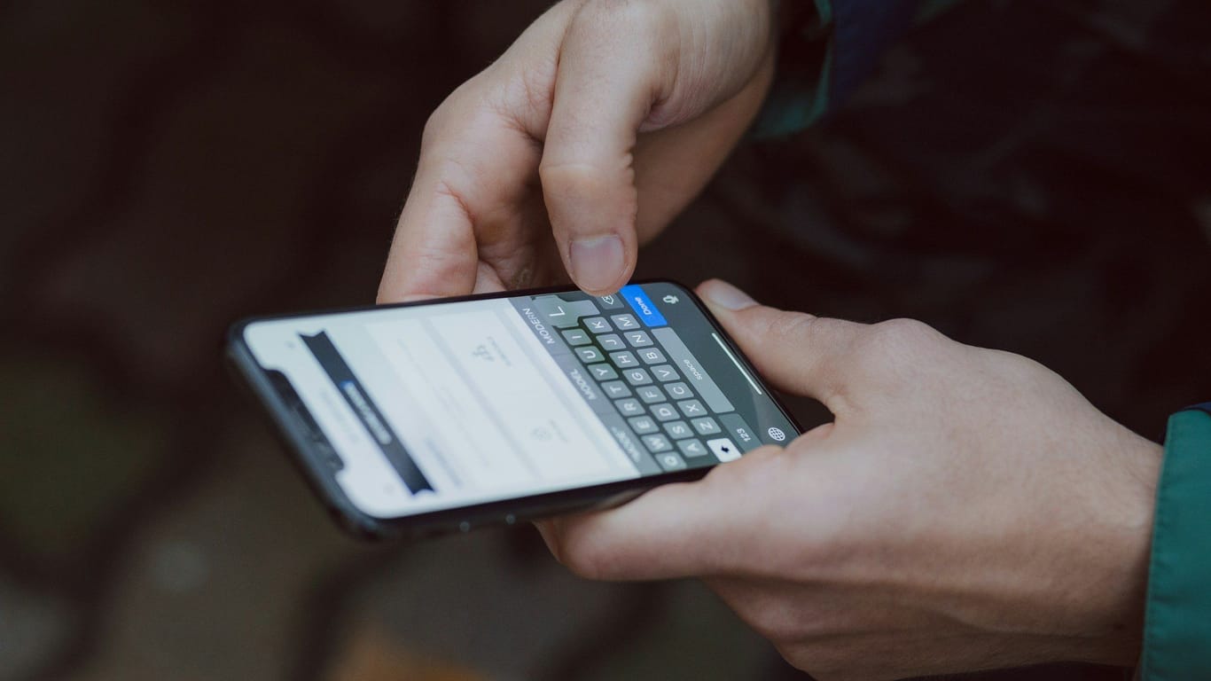 Sparen Sie Gebühren beim Versenden von SMS mit kostenlosen Diensten.