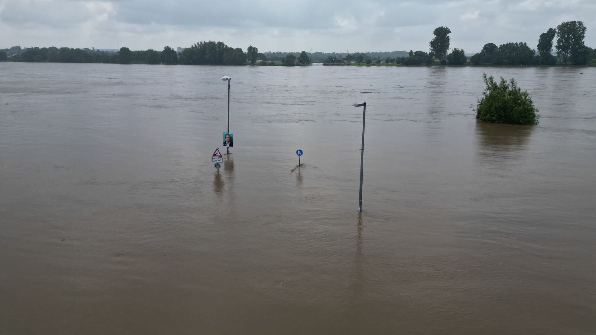 Hochwasser - Nordrhein-Westfalen