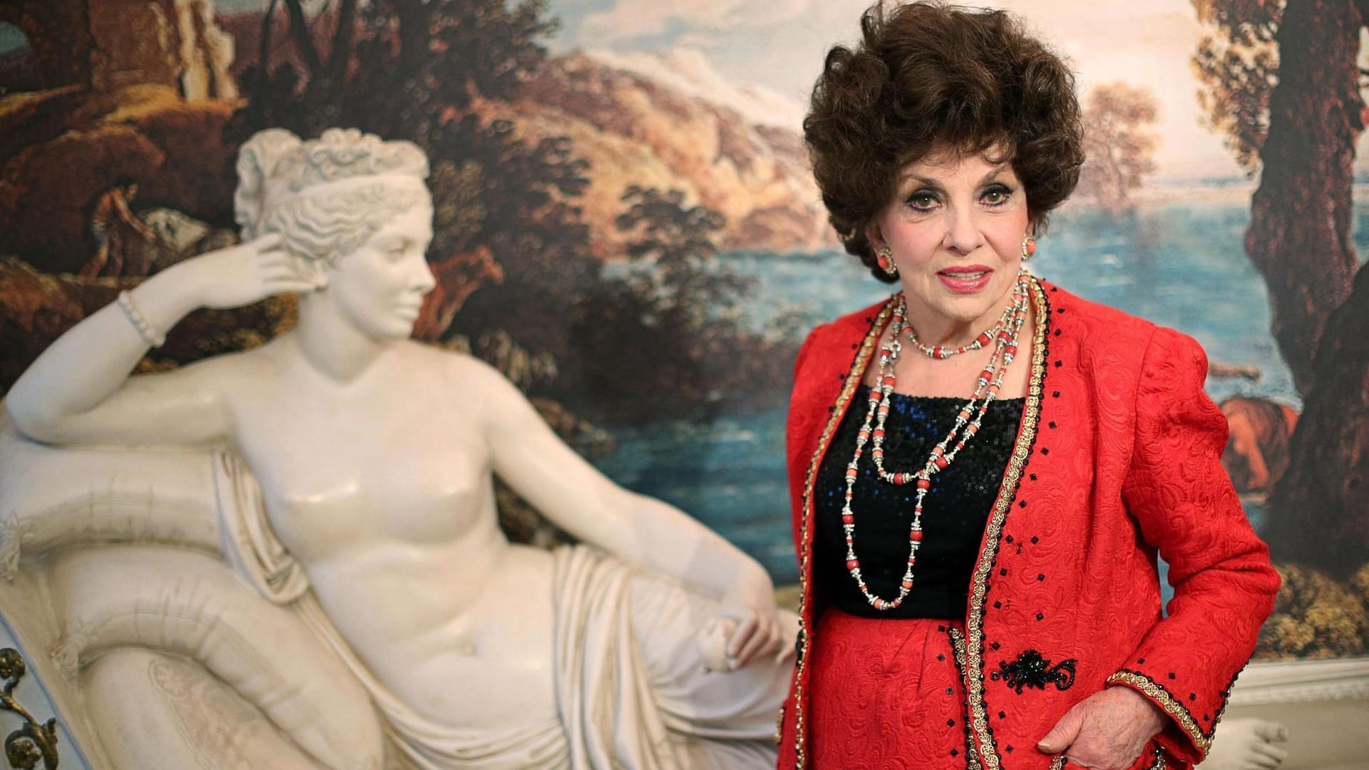 Gina Lollobrigida, italienische Schauspielerin, aufgenommen 2013 in ihrem Haus in Rom.