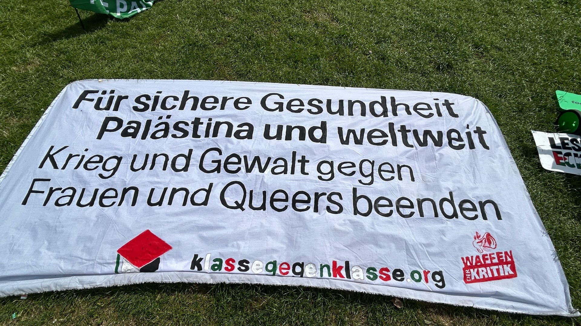 Der Internetauftritt "Klasse gegen Klasse" gehört zur Gruppe "Revolutionäre Internationale Organisation", die vom Verfassungsschutz als linksextrem eingestuft wird.